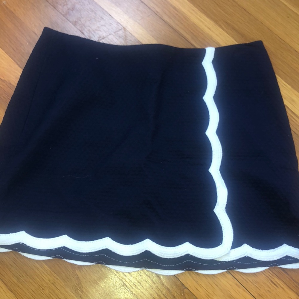 Perfect Lilly skirt!